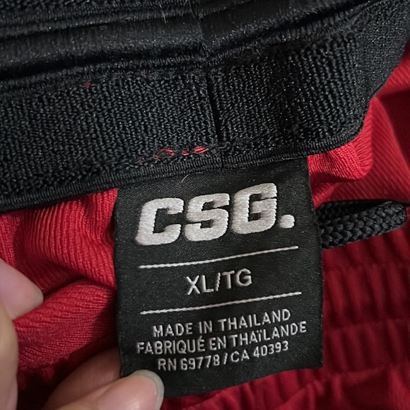 CSG red shorts size: XL - Picture 2 of 4